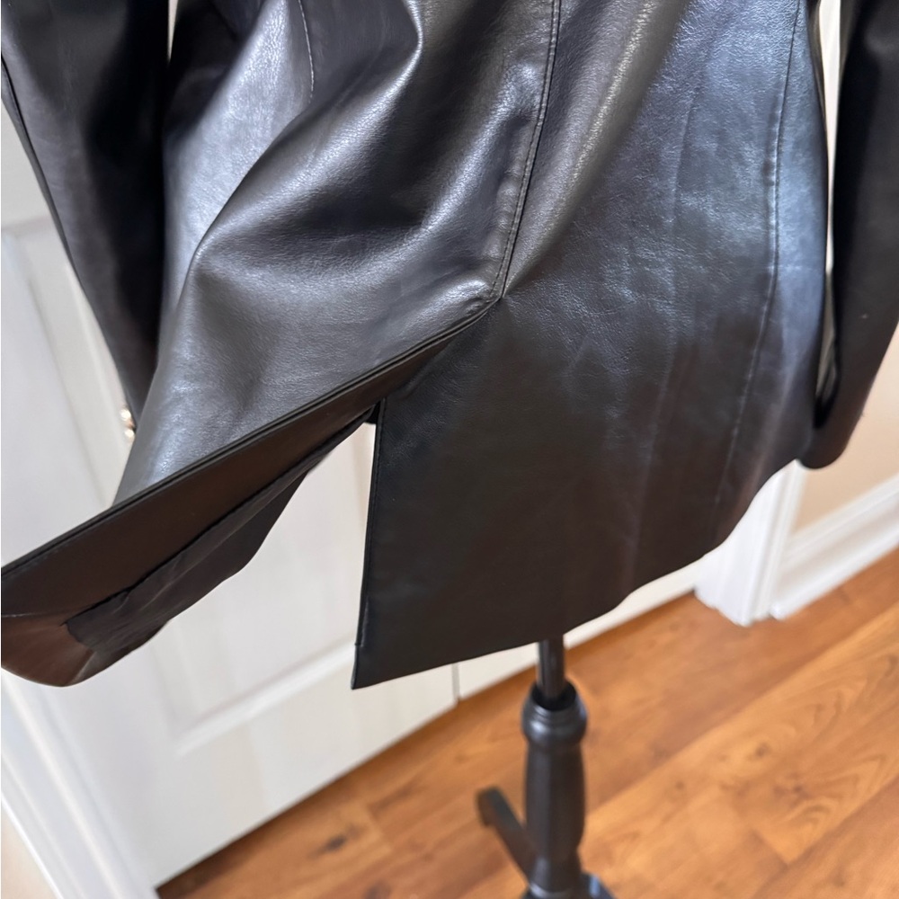 Calvin Klein Black Faux‎ Blazer - Picture 9 of 16